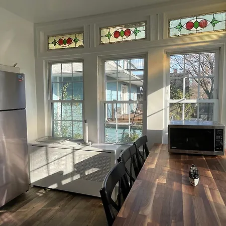 Gorgeous Victorian House!! Entire Suite In Sam'S Home New York Exterior photo