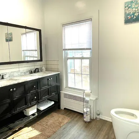 Gorgeous Victorian House!! Entire Suite In Sam'S Home New York Exterior photo
