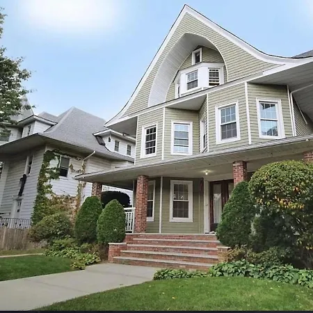 Gorgeous Victorian House!! Entire Suite In Sam'S Home Nova Iorque Exterior foto